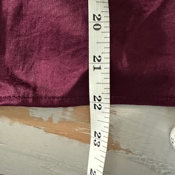 Karen Kane Shirred Blouse Wine Collared Long Sleeve Button Front Large - Picture 8 of 8